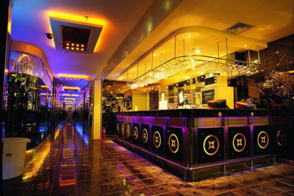 成都夜游新选择:健康无酒精休闲体验(成都 夜游) 成都夜游新选择:健康无酒精休闲体验(成都 夜游)